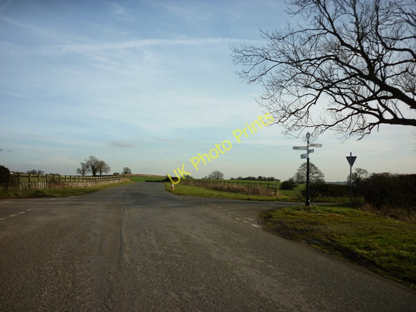 Photo 6"x4" Minor crossroads  east of Brandsby Stearsby c2011