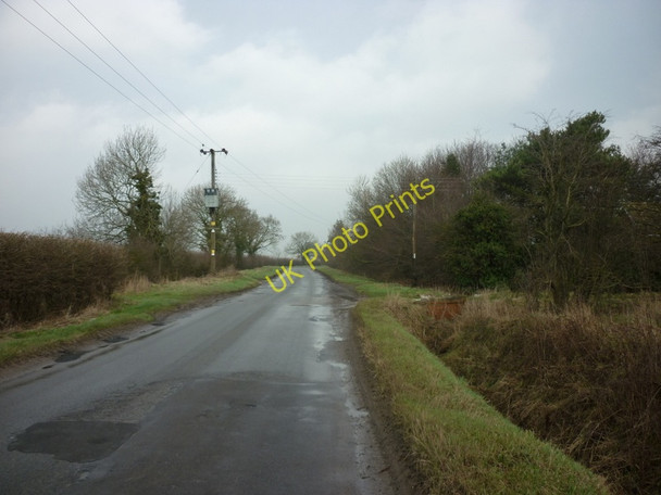 Photo 6"x4" Thornton Road towards The Hallands The Hallands c2011