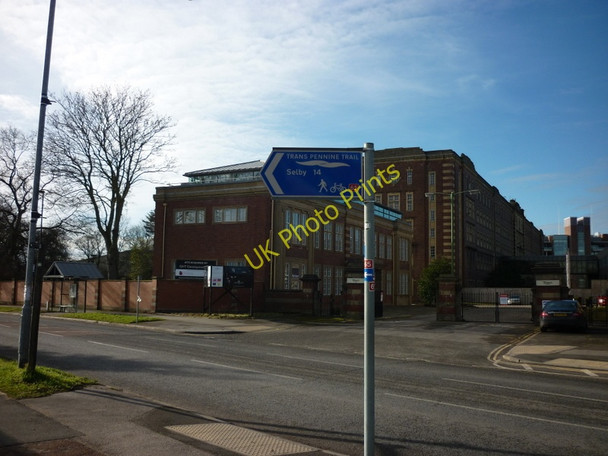 Photo 6"x4" The Trans Pennine Trail in York York\/SE5951 c2011