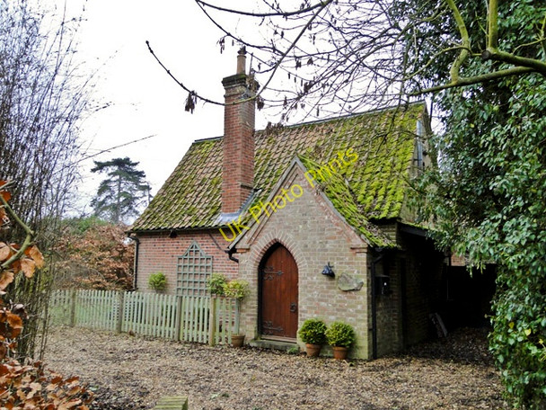 Photo 6"x4" The Old School Thwaite, situated behind the church Thwaite St Mary c2011