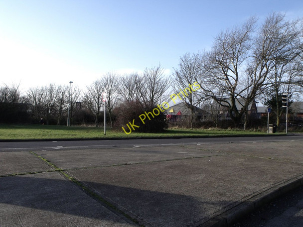 Photo 6"x4" Traffic island on Avis Way, Newhaven Newhaven\/TQ4401 c2011