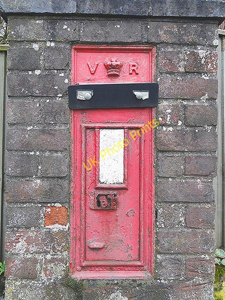 Photo 6"x4" Disused Victorian postbox Old Catton c2011