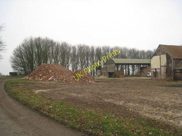 Photo 6"x4" Remains of a barn at Angus Farm Tibthorpe c2011