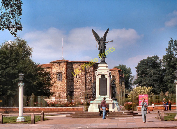 Photo 6"x4" Colchester War Memorial Colchester c1978