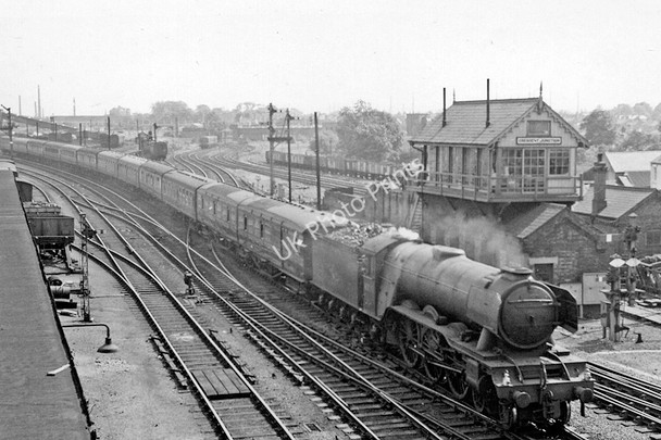 Photo 6"x4" Down ECML express entering Peterborough North Peterborough c1962