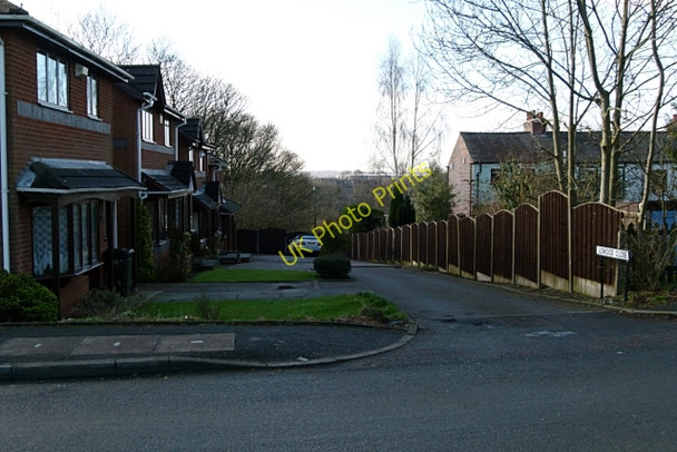 Photo 6"x4" Lowood Close Milnrow c2011
