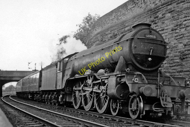 Photo 6"x4" Up 'Thames-Clyde Express' entering Carlisle Carlisle c1960