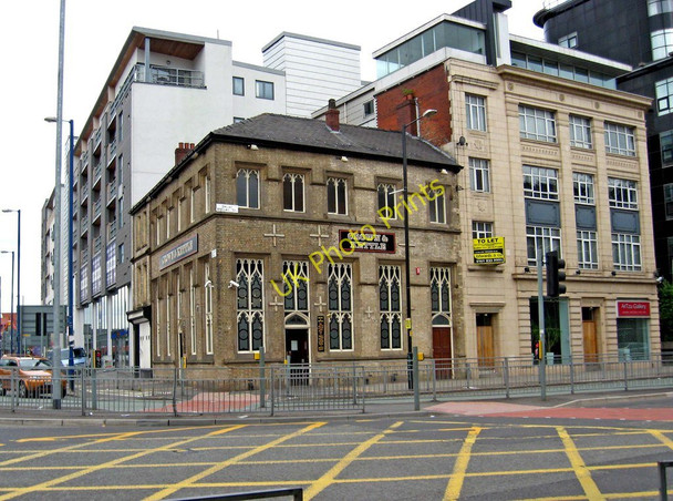 Photo 6"x4" Crown & Kettle, 2 Oldham Road Manchester c2010