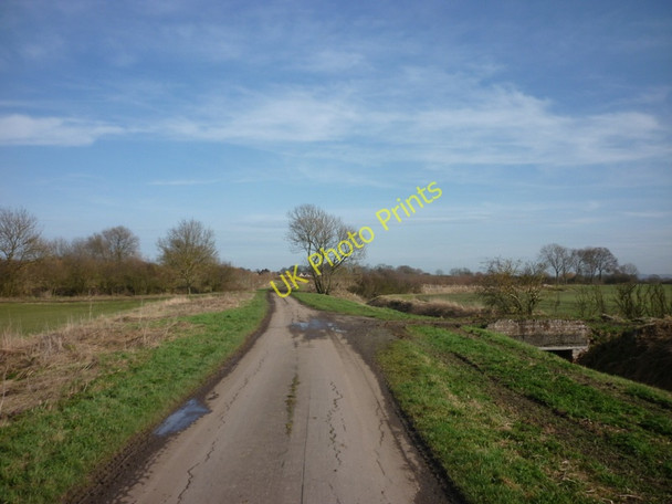 Photo 6"x4" Looking east towards Cadney, from near Cadney Bridge Cadney c2011