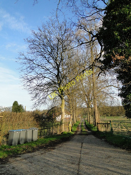 Photo 6"x4" The entrance to White House Farm, Gt. Glemham Sweffling c2011