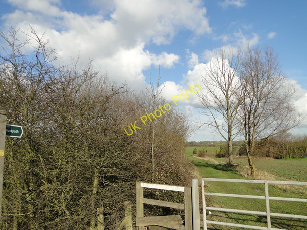 Photo 6"x4" Footpath No.22 and stile off the A12 at Benhall Saxmundham c2011