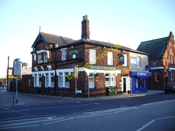 Photo 6"x4" Railway & Naturalist, Prestwich Prestwich c2008