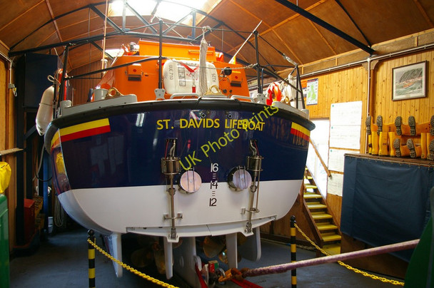 Photo 6"x4" St Davids Lifeboat Rhosson c2010