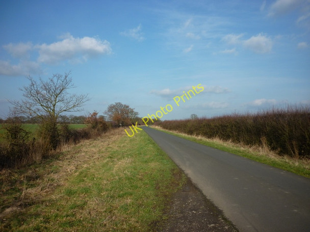 Photo 6"x4" A minor road towards Foggathorpe Brind c2011
