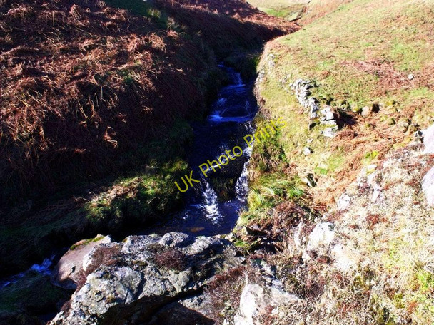 Photo 6"x4" Kilsyth hills, cascades Kilsyth c2011