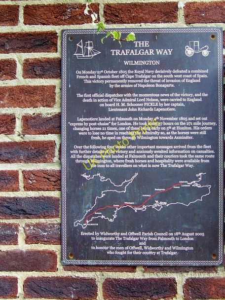 Photo 6"x4" Trafalgar Way plaque, Wilmington Cleave\/ST2000 c2009