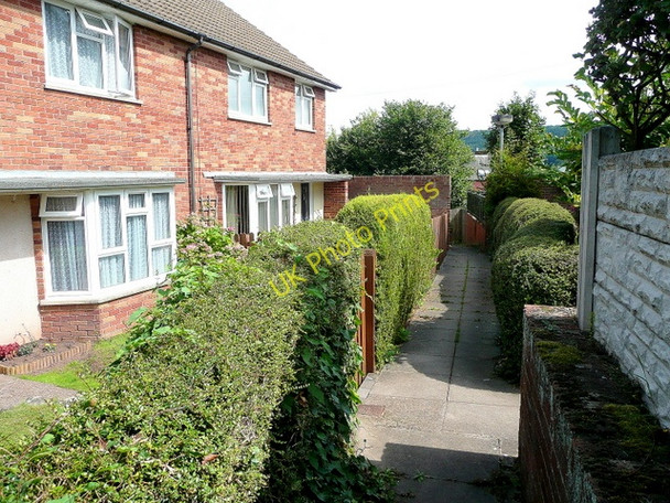Photo 6"x4" The end houses of Church Close Ross-on-Wye c2009
