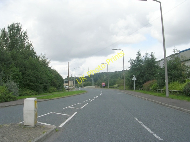 Photo 6"x4" Savile Way - Lowfields Way Elland c2009