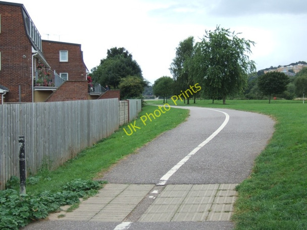 Photo 6"x4" Exwick playing fields: footpath and cycletrack skirting the fields Exeter c2009
