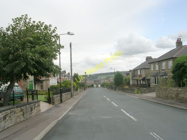 Photo 6"x4" Crestfield Avenue - Cross Lane Elland c2009