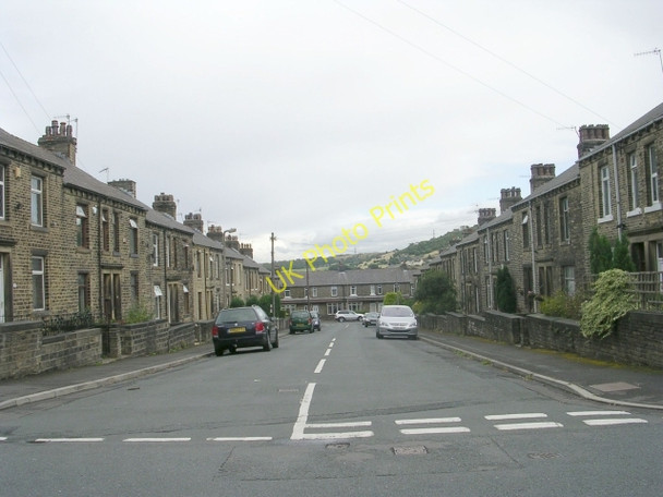 Photo 6"x4" Waverley Road - Savile Road Elland c2009
