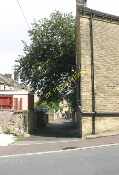 Photo 6"x4" Oak Street - Rosebery Street Elland c2009