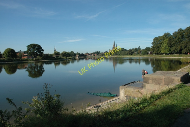 Photo 6"x4" Gone fishing Lichfield c2005