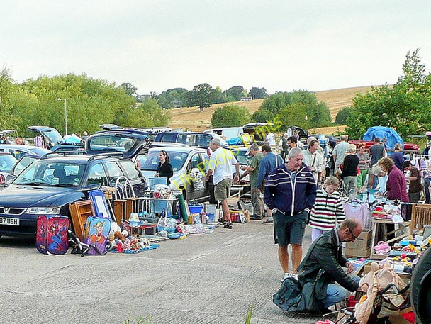 Photo 6"x4" Ross-on-Wye Sunday car-boot 1 Ross-on-Wye c2009