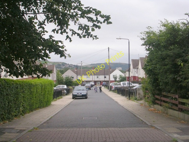 Photo 6"x4" Rugby Gardens - Nursery Lane Halifax c2009