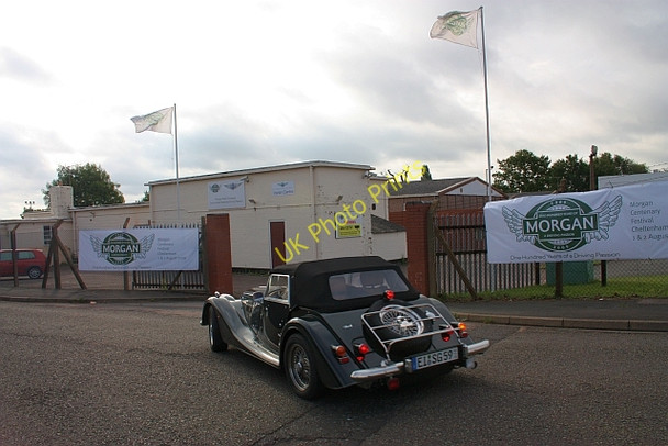Photo 6"x4" Morgan Cars visitors' centre Great Malvern c2009