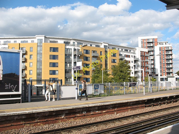 Photo 6"x4" Housing development on Tarves Way, Greenwich Deptford\/TQ3677 c2009