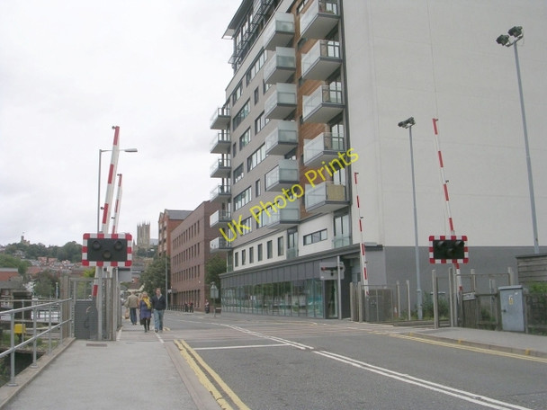 Photo 6"x4" Level Crossing - Brayford Wharf East Lincoln c2009