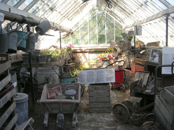 Photo 6"x4" Forcing Shed - Spalding Bulb Museum - Surfleet Road Crossgate\/TF2426 c2009