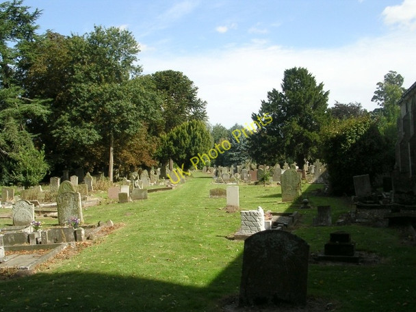 Photo 6"x4" All Saints Graveyard - High Street Moulton\/TF3024 c2009