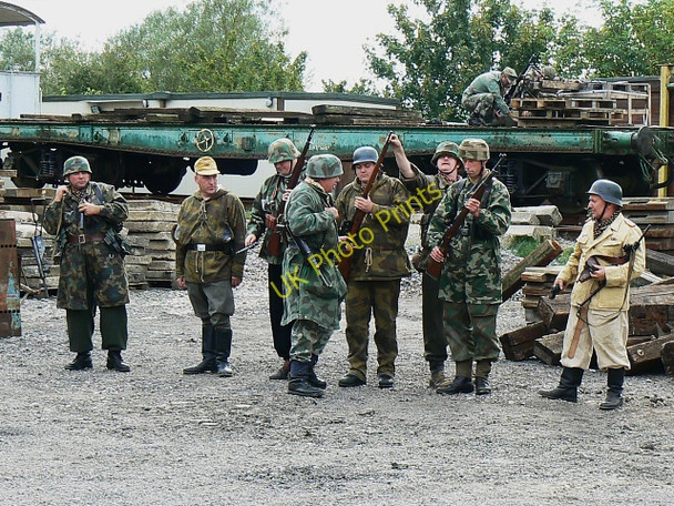 Photo 6"x4" Wartime Weekend 2009 (12), Blunsdon Station Haydon\/SU1288 c2009