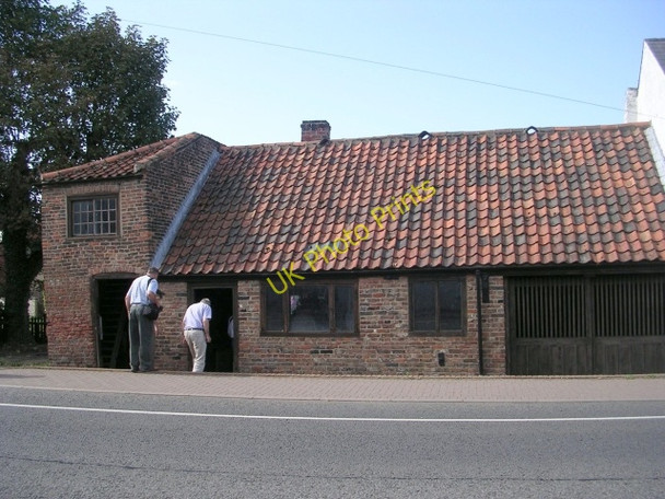 Photo 6"x4" 18th Century Blacksmith's Shop - High Street Spalding c2009