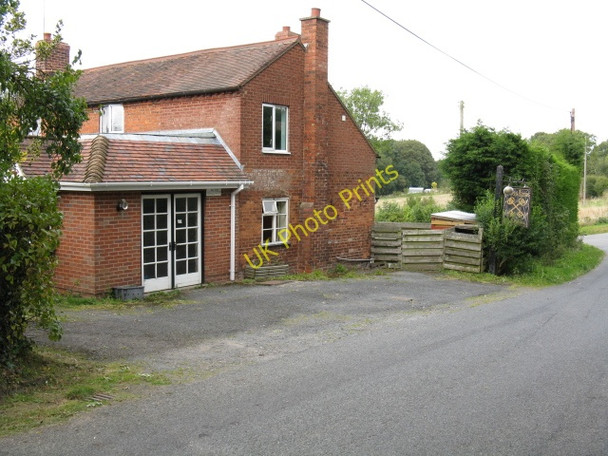 Photo 6"x4" Menithwood - Cross Keys Public House Eardiston\/SO6968 c2009