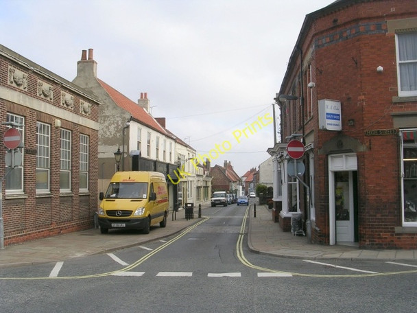 Photo 6"x4" Fleetgate - viewed from High Street Barton-Upon-Humber c2009