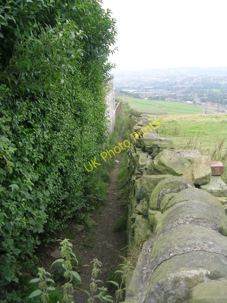 Photo 6"x4" Footpath - Roper Lane Queensbury\/SE0930 c2009
