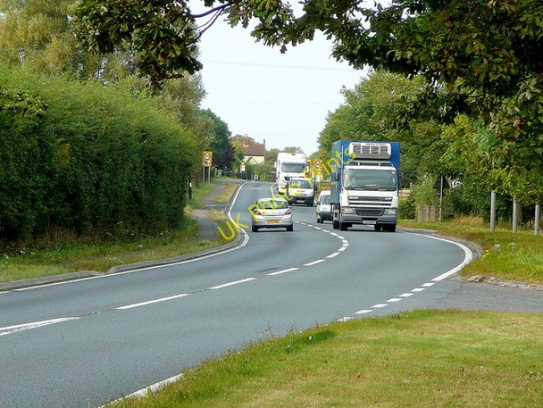 Photo 6"x4" The A46 at Beckford Beckford\/SO9735 c2009