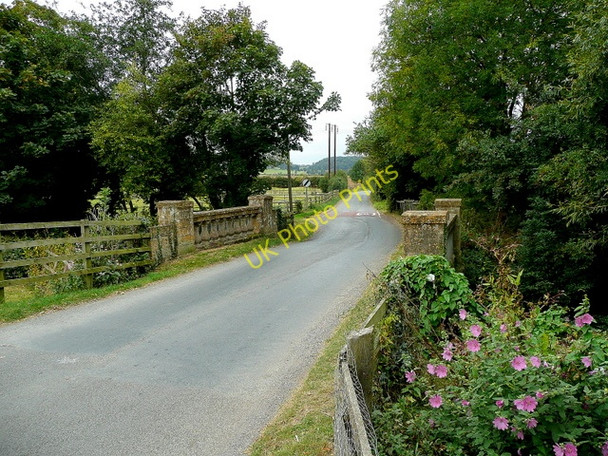 Photo 6"x4" Road to Dumbleton Wormington c2009