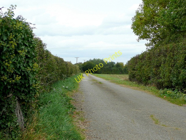 Photo 6"x4" Track and footpath Wormington c2009