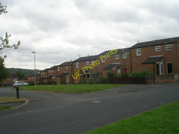 Photo 6"x4" Cottingley Green - Cottingley Approach Beeston\/SE2830 c2009