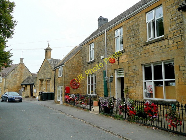 Photo 6"x4" Willersey post office Willersey c2009