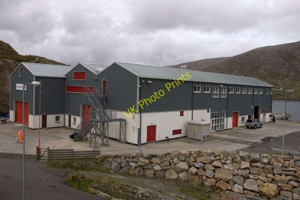 Photo 6"x4" Scalpay fish processing factory Carnach\/NG2297 c2009
