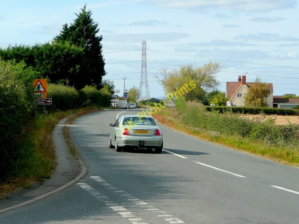 Photo 6"x4" B4077 at Alderton Alderton Fields c2009