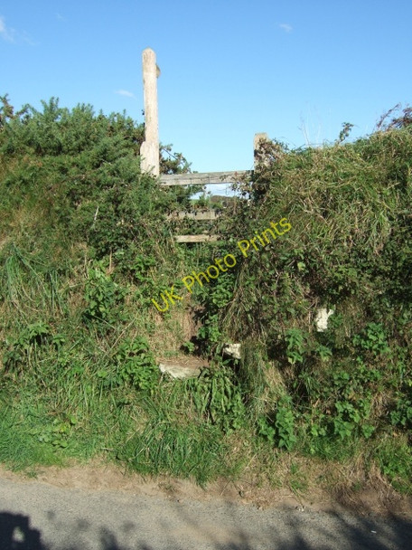 Photo 6"x4" Stile from road to footpath to Little Folly Nolton c2009