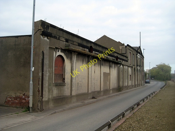 Photo 6"x4" The Wakefield Shirt Co., Thornes Lane Wharf Wakefield\/SE3320 c2009