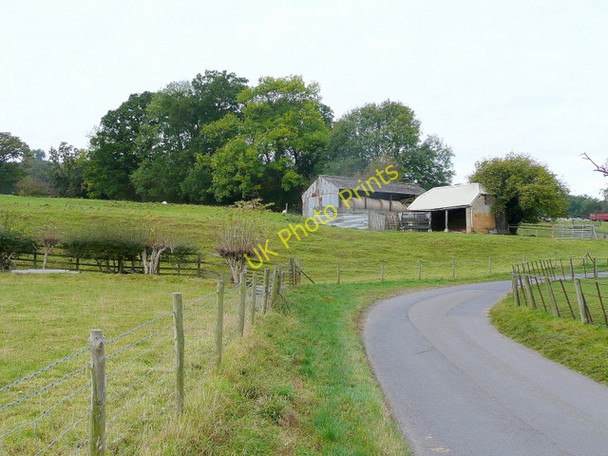 Photo 6"x4" Farm buildings at Pye Corner Bury End\/SP0936 c2009