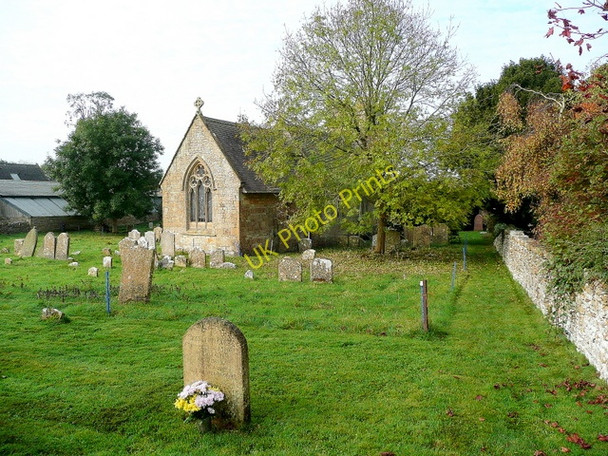 Photo 6"x4" St. James' church, Cutsdean Cutsdean c2009